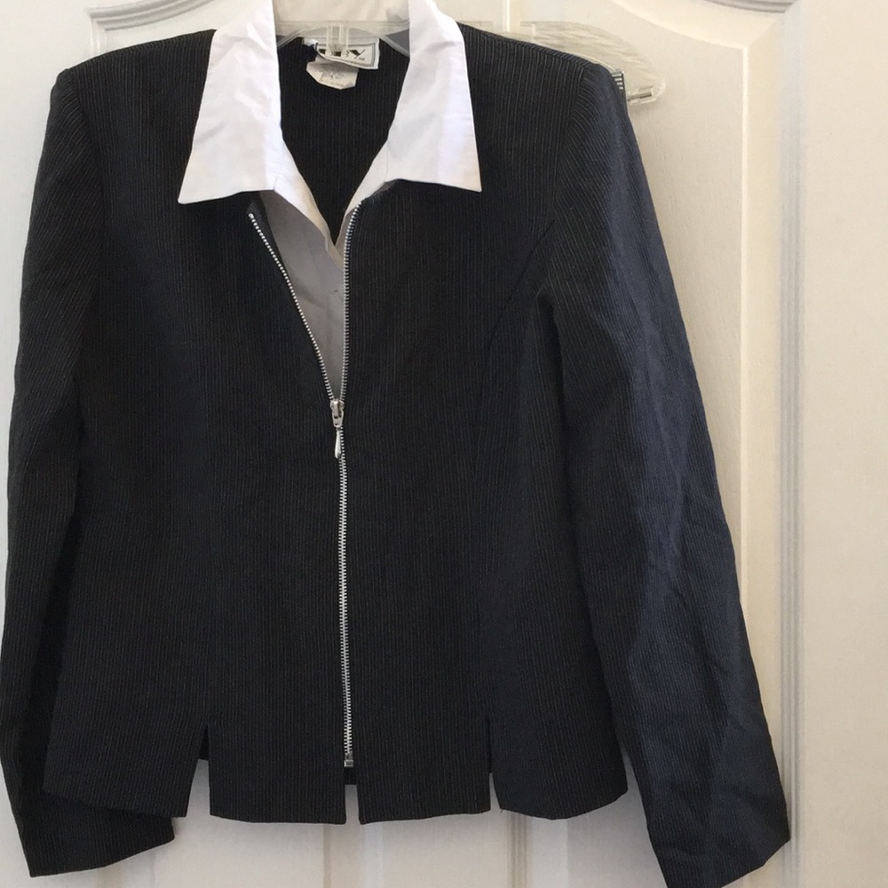 FINAL MARKDOWN One piece two piece look junior jacket/top 7